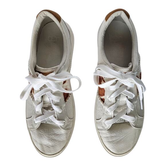 UGG Women's 8 Dinale Sneakers Shoes Leather Cow Print Laces Low Top Logo Active - Picture 2 of 10